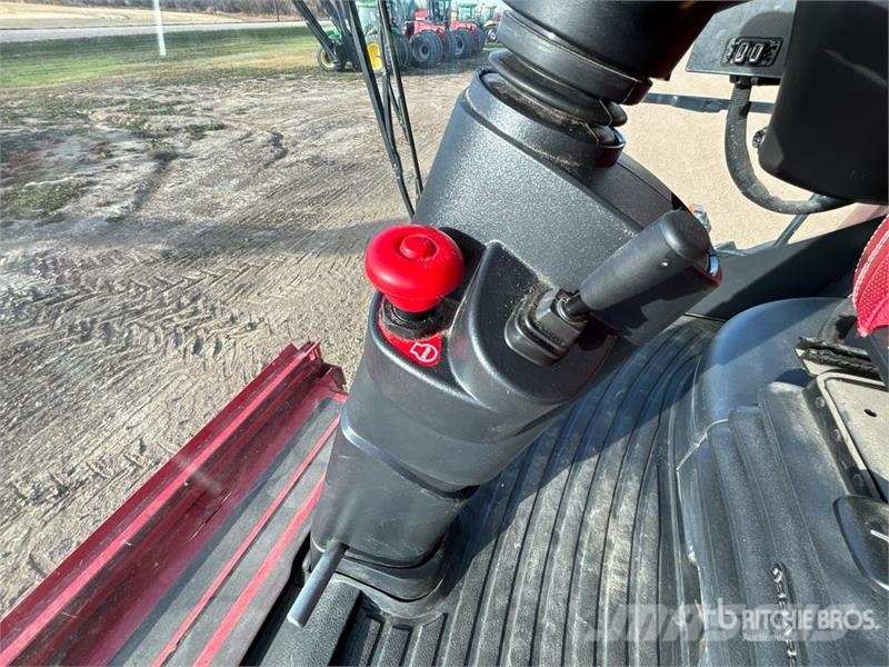 Case IH 8260 Combine Harvester Combine de secerat