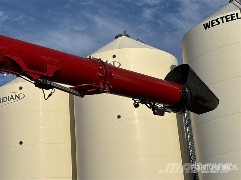 Case IH 8260 Combine Harvester Combine de secerat