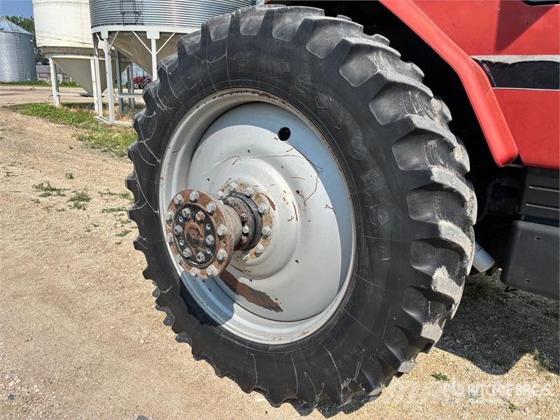 Case IH 8930 4WD Tractor Traktory