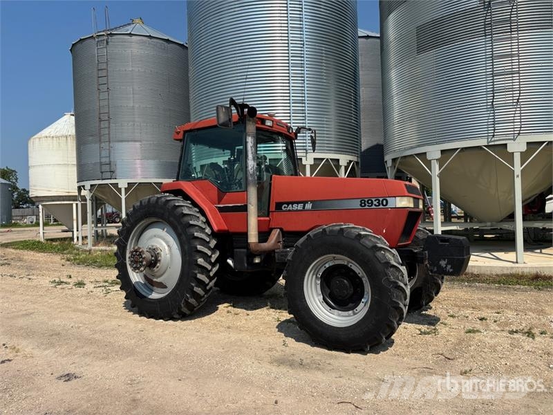 Case IH 8930 4WD Tractor Traktory