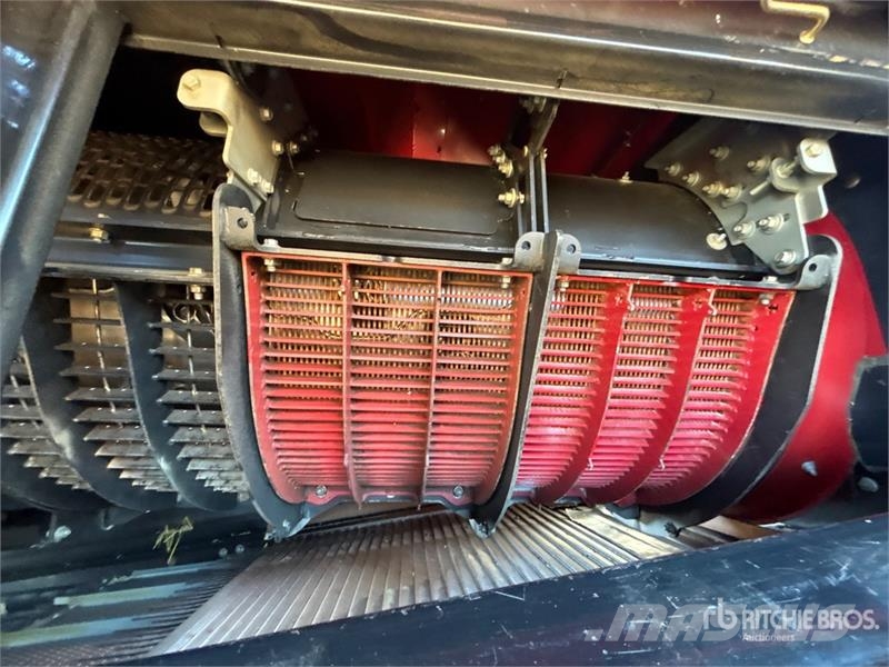 Case IH 9250 Combine Harvester Kombajni