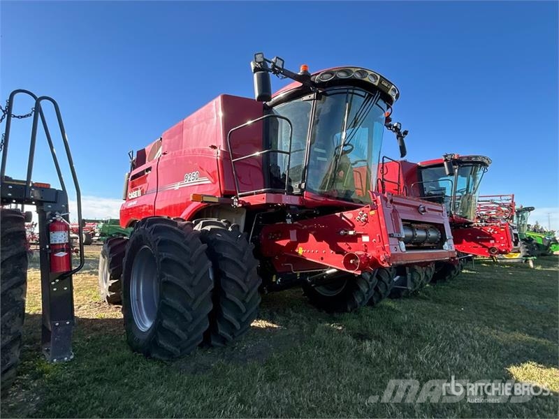 Case IH 9250 Combine Harvester Kombajni