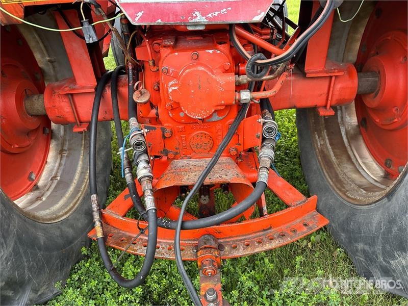 Case IH 970 2WD Tractor Traktorer