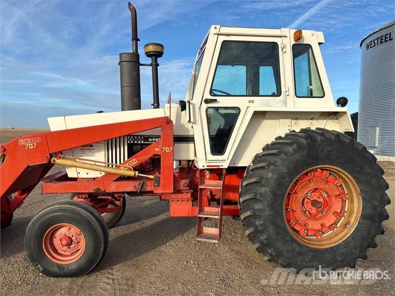 Case IH 970 2WD Tractor Трактори