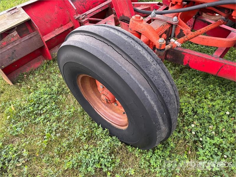Case IH 970 2WD Tractor Traktorer