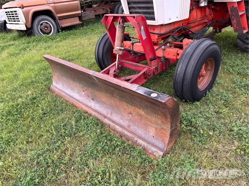 Case IH 970 2WD Tractor Traktorer