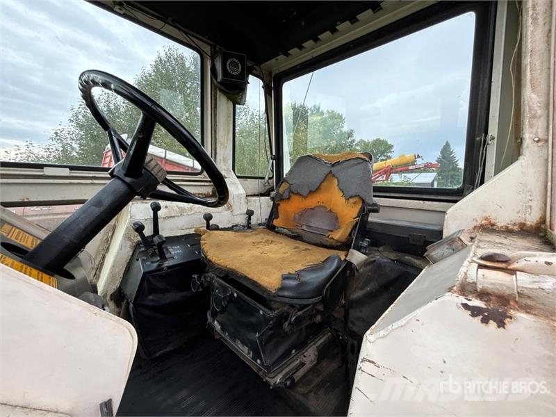 Case IH 970 2WD Tractor Traktorer