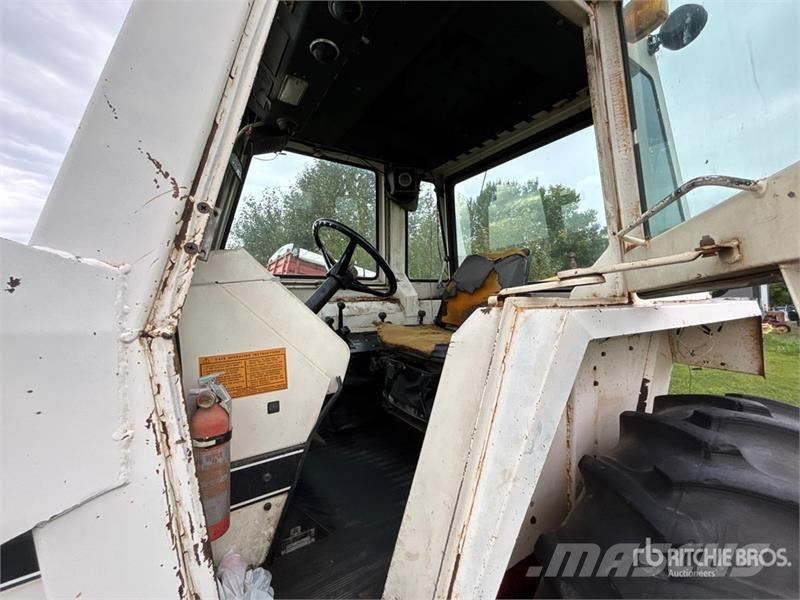 Case IH 970 2WD Tractor Traktorer