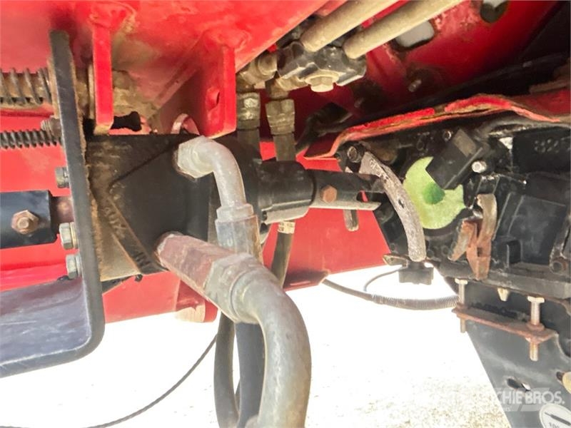 Case IH ADX3430 430 bu Tow-Behind Air Cart Kylvökoneet