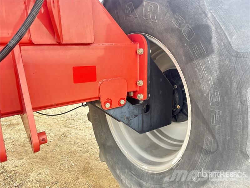Case IH ADX3430 430 bu Tow-Behind Air Cart Kylvökoneet
