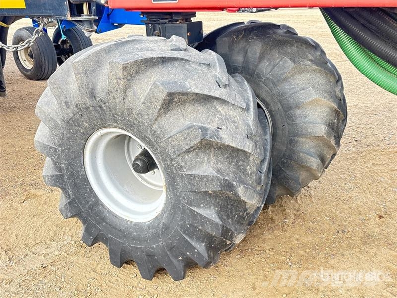 Case IH ADX3430 430 bu Tow-Behind Air Cart Kylvökoneet