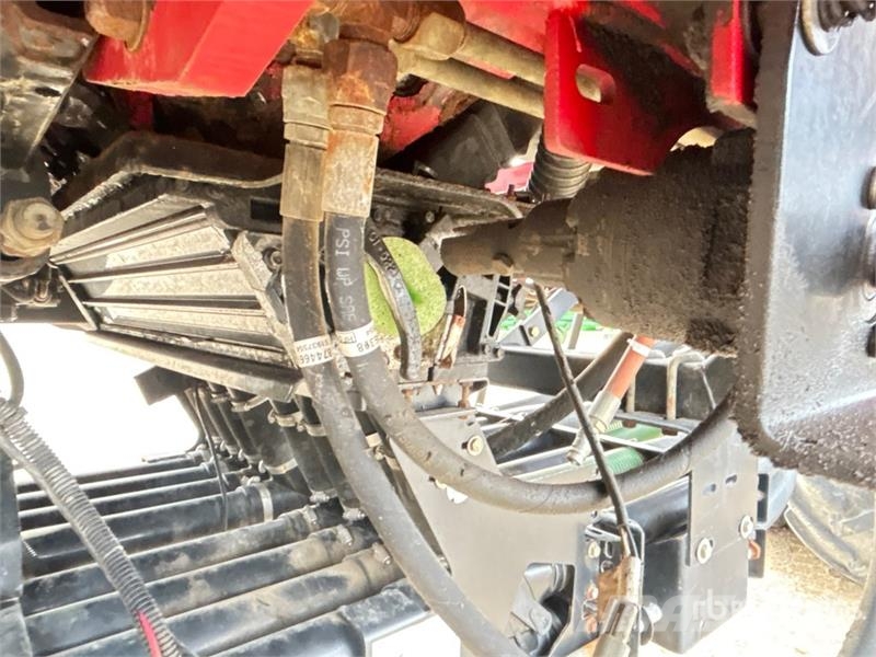 Case IH ADX3430 430 bu Tow-Behind Air Cart Kylvökoneet