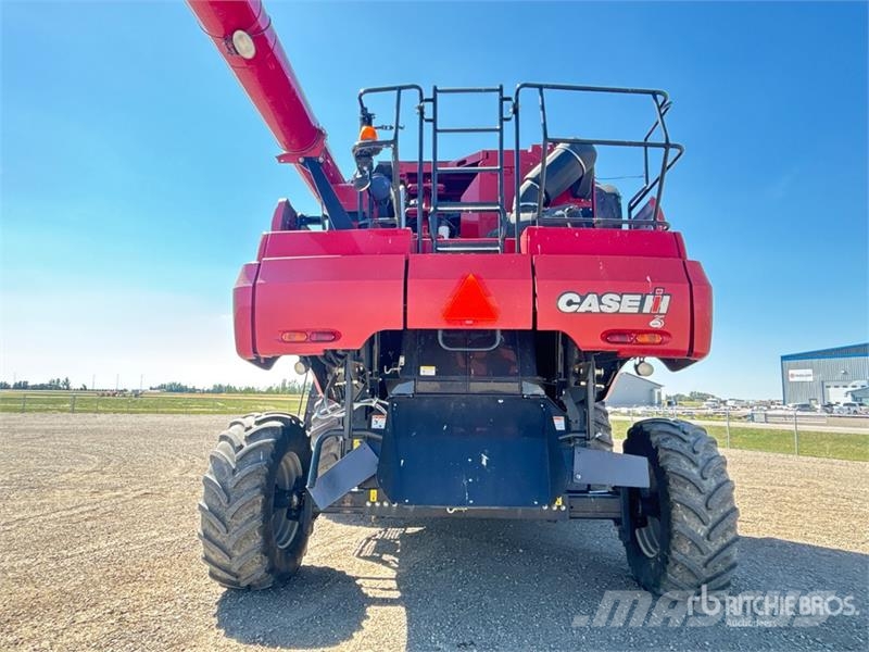 Case IH Axial-Flow 8120 Combine Harvester Mietitrebbiatrici