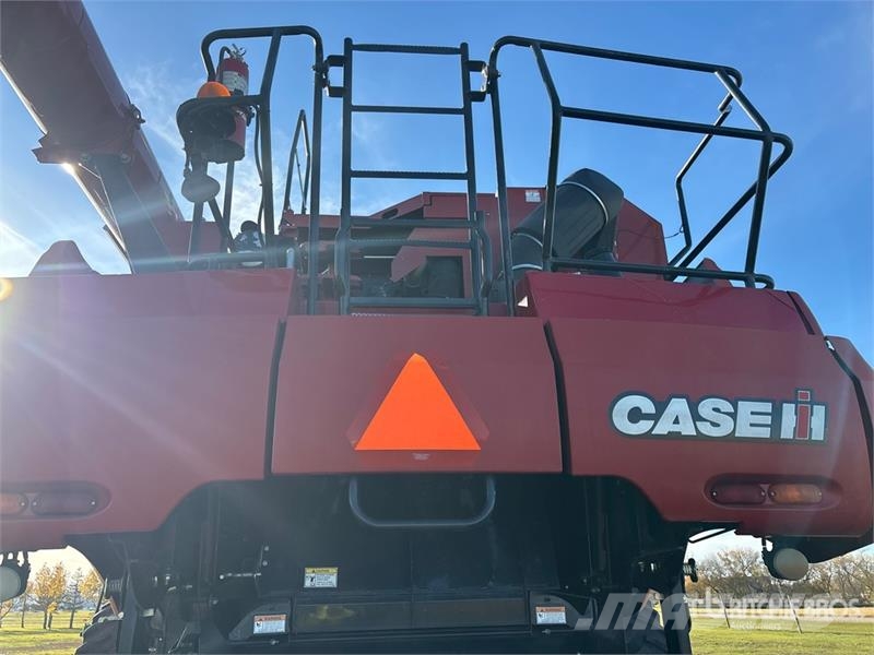 Case IH Axial-Flow 8120 Combine Harvester Biçerdöverler
