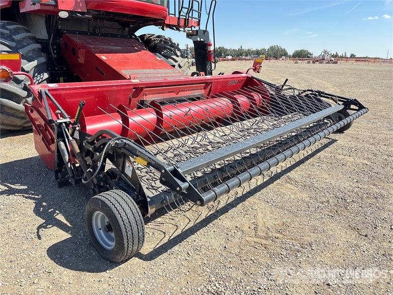 Case IH Axial-Flow 8120 Combine Harvester Mietitrebbiatrici