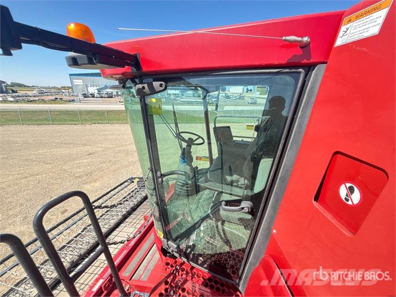 Case IH Axial-Flow 8120 Combine Harvester Mietitrebbiatrici