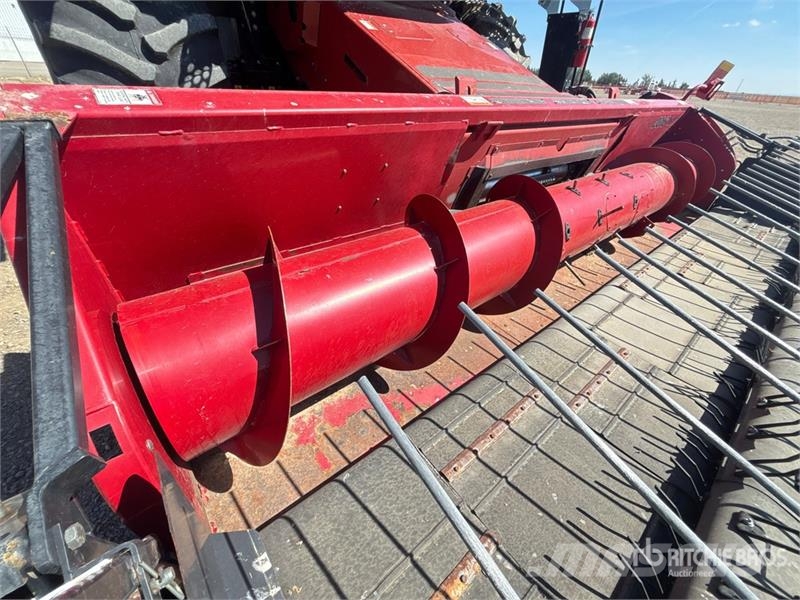 Case IH Axial-Flow 8120 Combine Harvester Mietitrebbiatrici