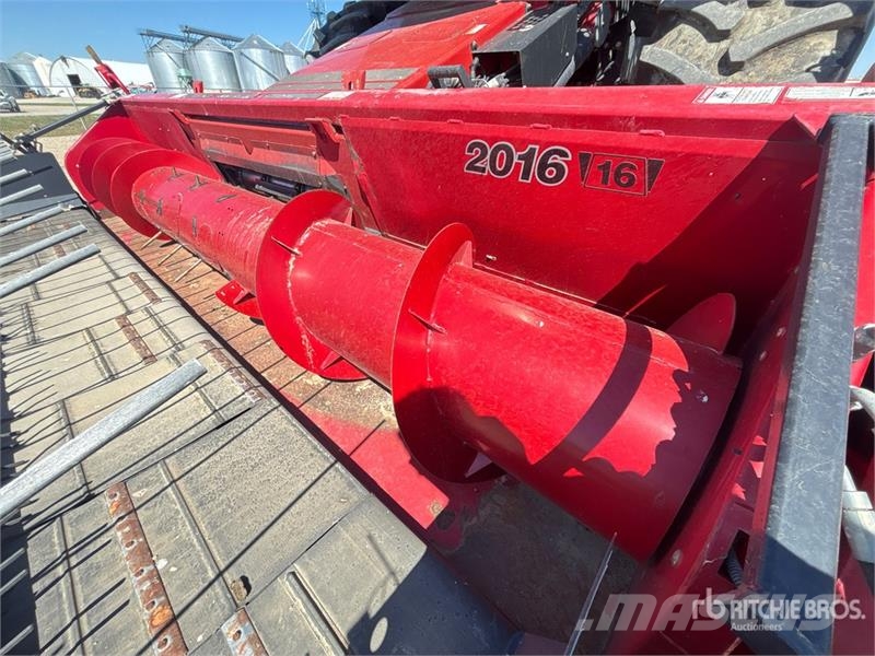 Case IH Axial-Flow 8120 Combine Harvester Mietitrebbiatrici