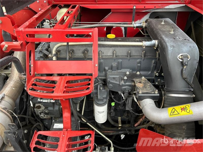 Case IH Axial-Flow 9230 Combine Harvester Kombinované zberacie stroje