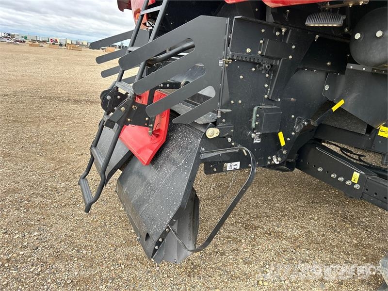 Case IH Axial-Flow 9230 Combine Harvester Kombinované zberacie stroje
