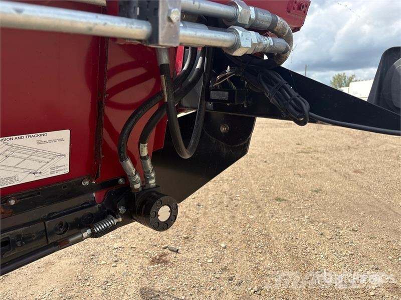 Case IH DX362 36 ft Draper Windrower Header Vālotāji