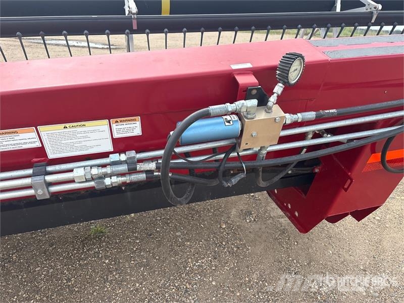 Case IH DX362 36 ft Draper Windrower Header Vālotāji