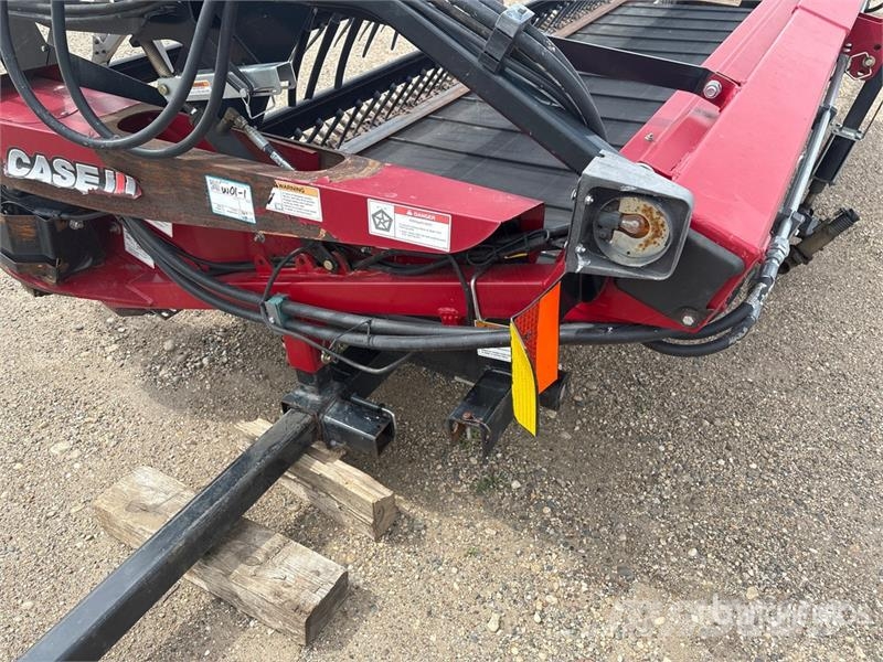 Case IH DX362 36 ft Draper Windrower Header Vālotāji