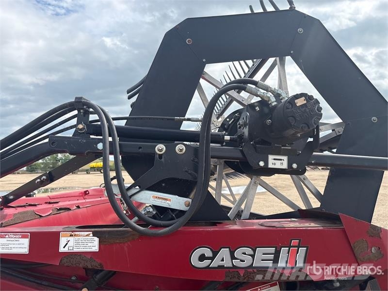 Case IH DX362 36 ft Draper Windrower Header Vālotāji
