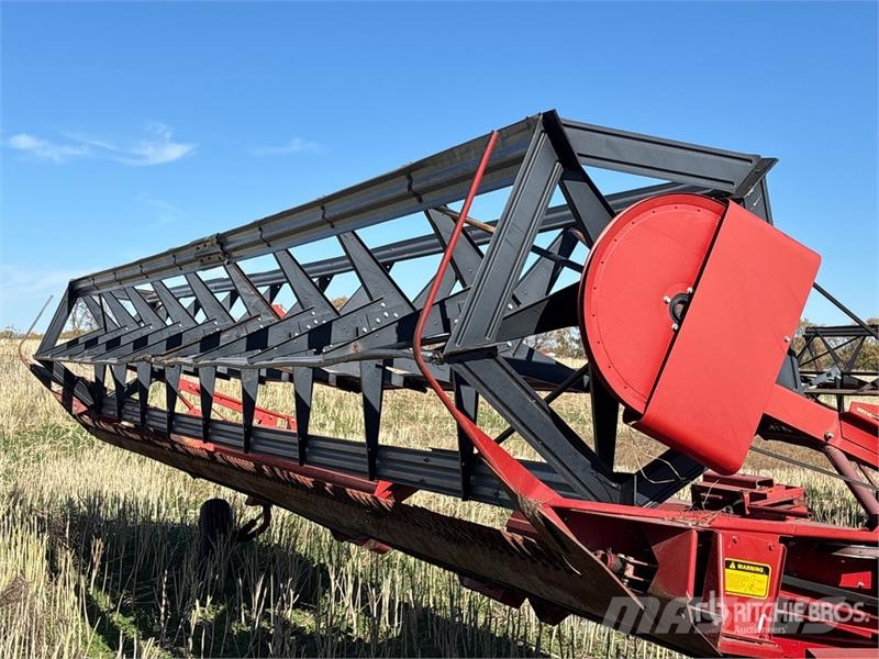 Case IH International 8230 30 ft Pull Type Swather Windrow Segadoras hileradoras