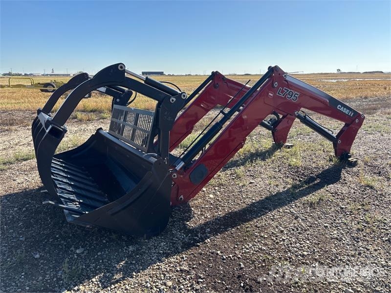 Case IH L795 Front Loader Attachment Acessórios de carregadora frontal