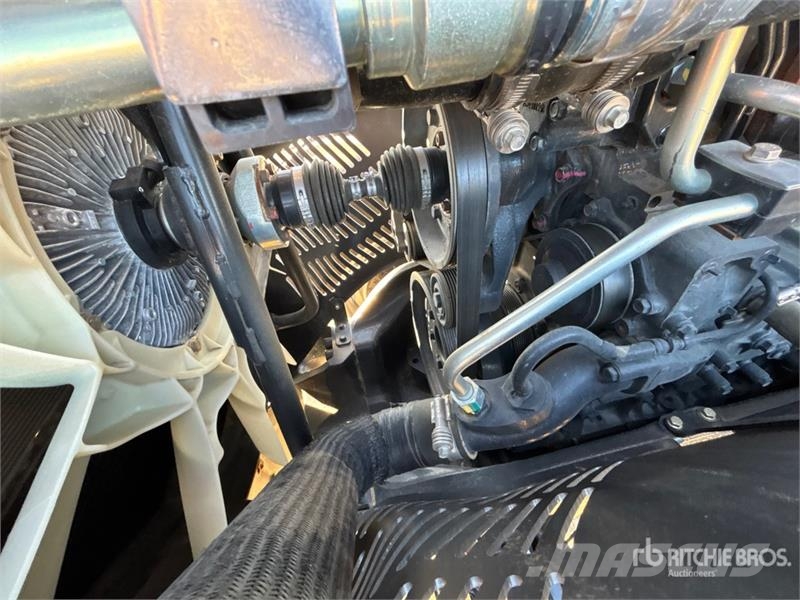 Case IH Magnum 250 4WD Tractor الجرارات