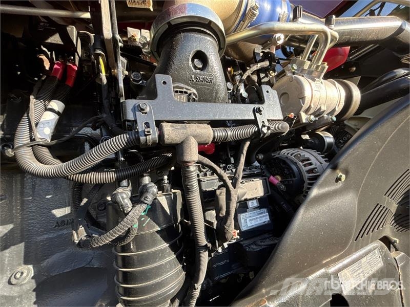 Case IH Magnum 250 4WD Tractor الجرارات