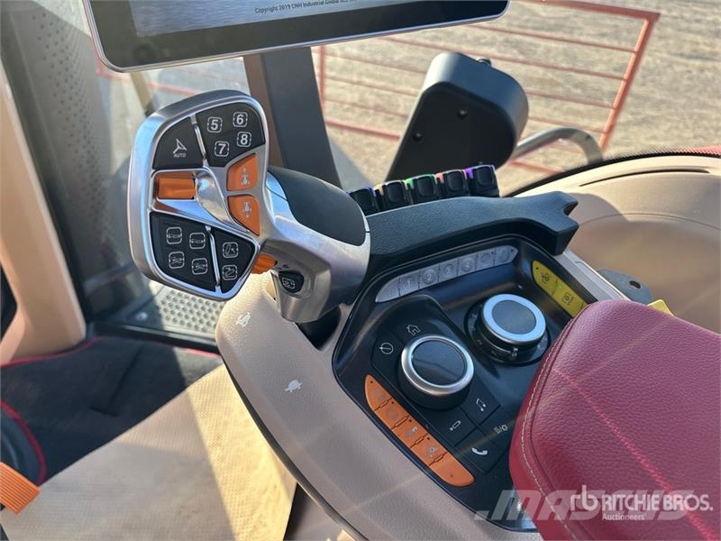 Case IH Magnum 250 4WD Tractor الجرارات
