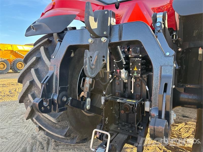 Case IH Magnum 250 4WD Tractor الجرارات