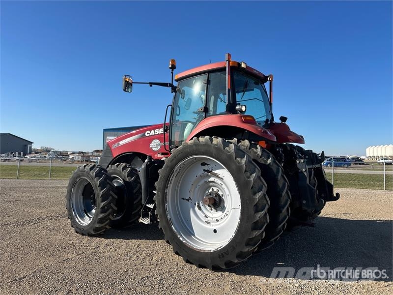 Case IH Magnum 340 4WD Tractor الجرارات