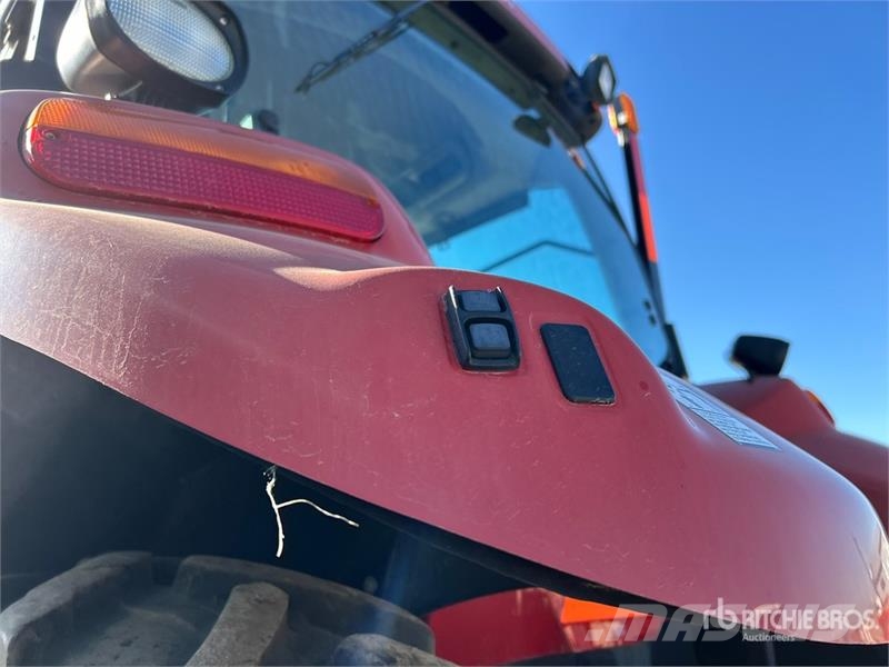 Case IH Magnum 340 4WD Tractor الجرارات