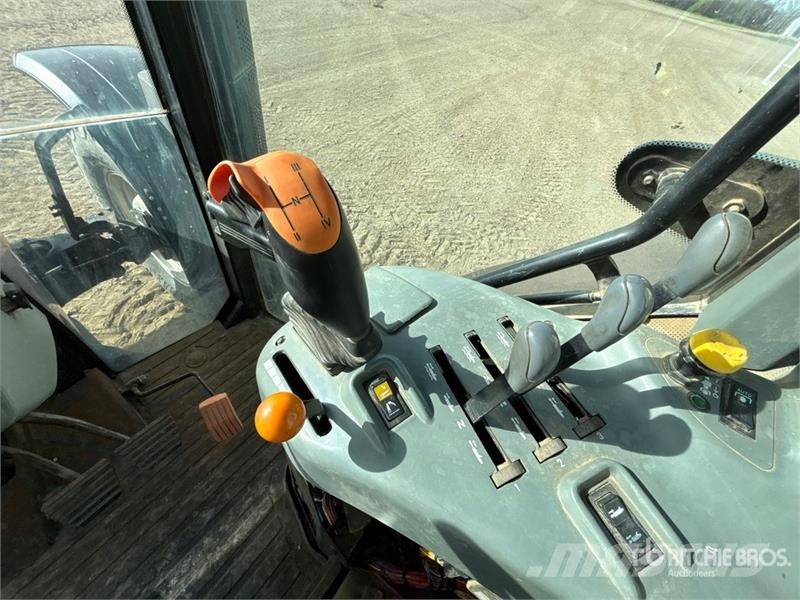 Case IH MX150 4WD Tractor Трактори