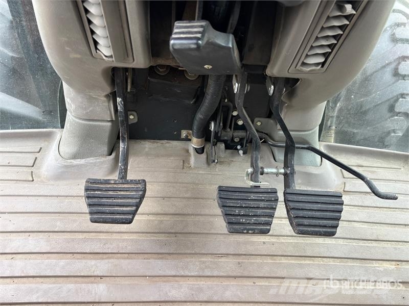 Case IH MXU130 Traktorit