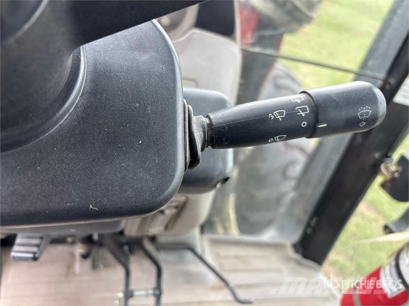 Case IH MXU130 Traktorit