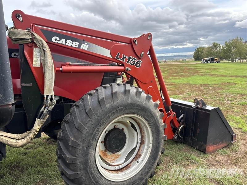 Case IH MXU130 Traktorit