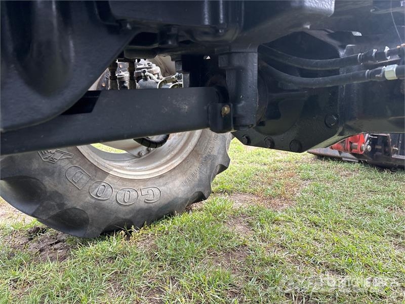 Case IH MXU130 Traktorit