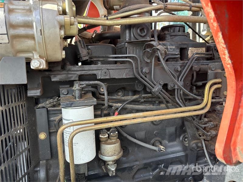 Case IH MXU130 拖拉机/农用车