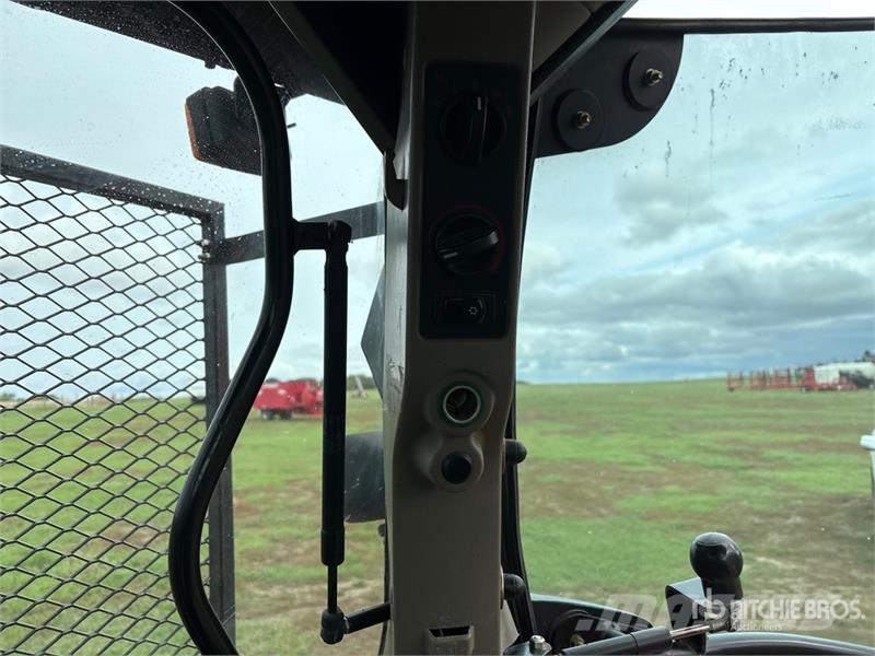 Case IH MXU130 Traktorit