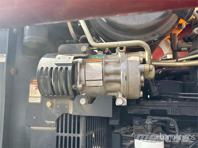 Case IH MXU130 拖拉机/农用车