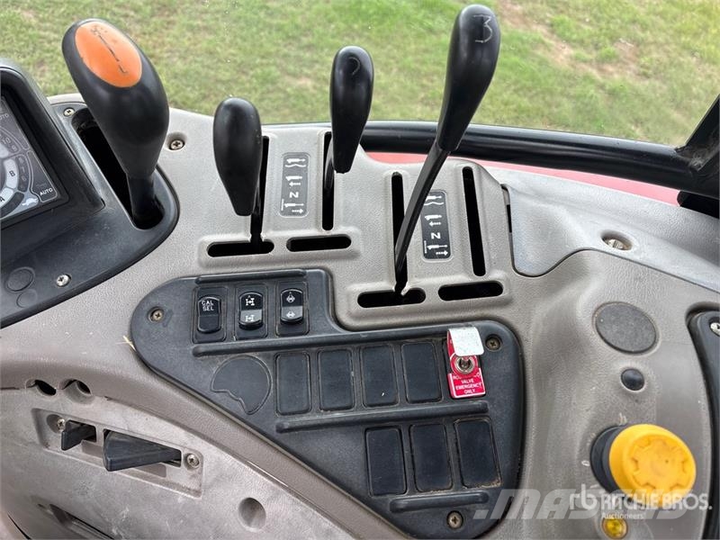 Case IH MXU130 Traktorit