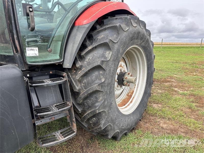 Case IH MXU130 Traktorit