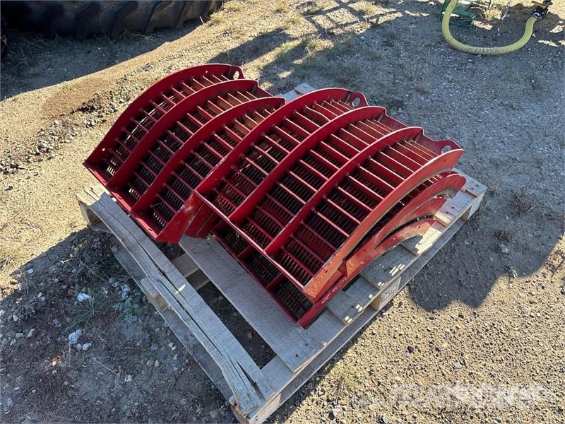 Case IH of (6) Case IH Small Wire Combine Concave Teraviljakombainid