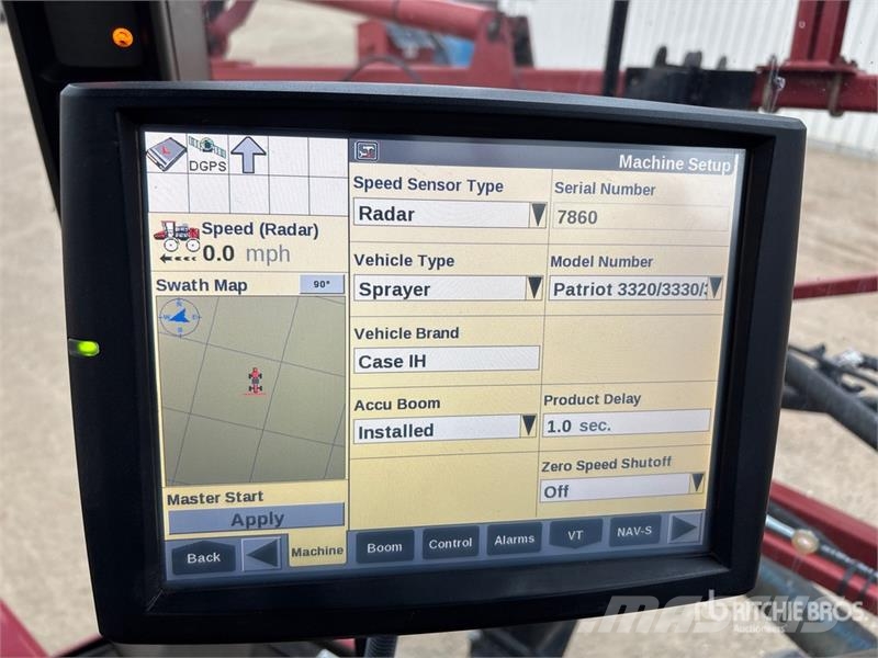 Case IH Patriot 3330 100 ft 4x4 High Clearance Self-Propel Itsekulkevat ruiskut