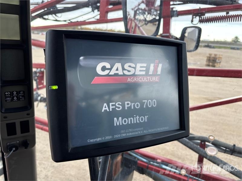Case IH Patriot 3330 100 ft 4x4 High Clearance Self-Propel Itsekulkevat ruiskut