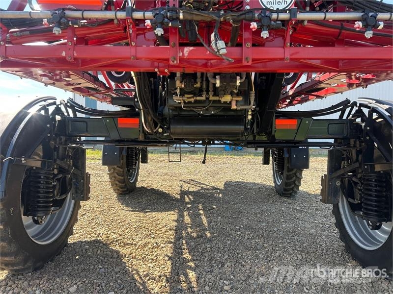 Case IH Patriot 3330 120 ft 4x4 High Clearance Self-Propel Irroratrici semoventi
